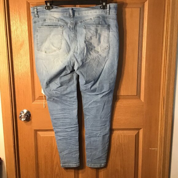 Blue Savvy 18 Blue Jeans - Picture 2 of 2